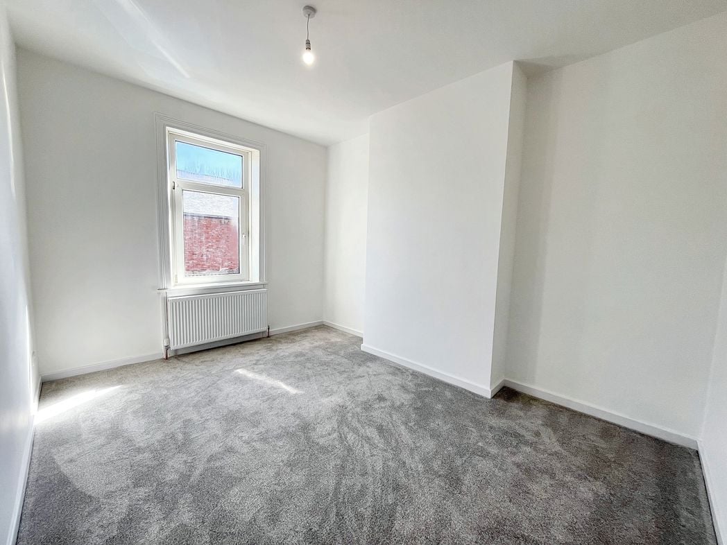 Property image 10 of 15