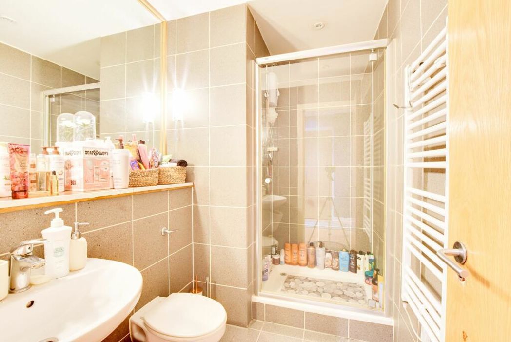 Property image 9 of 9