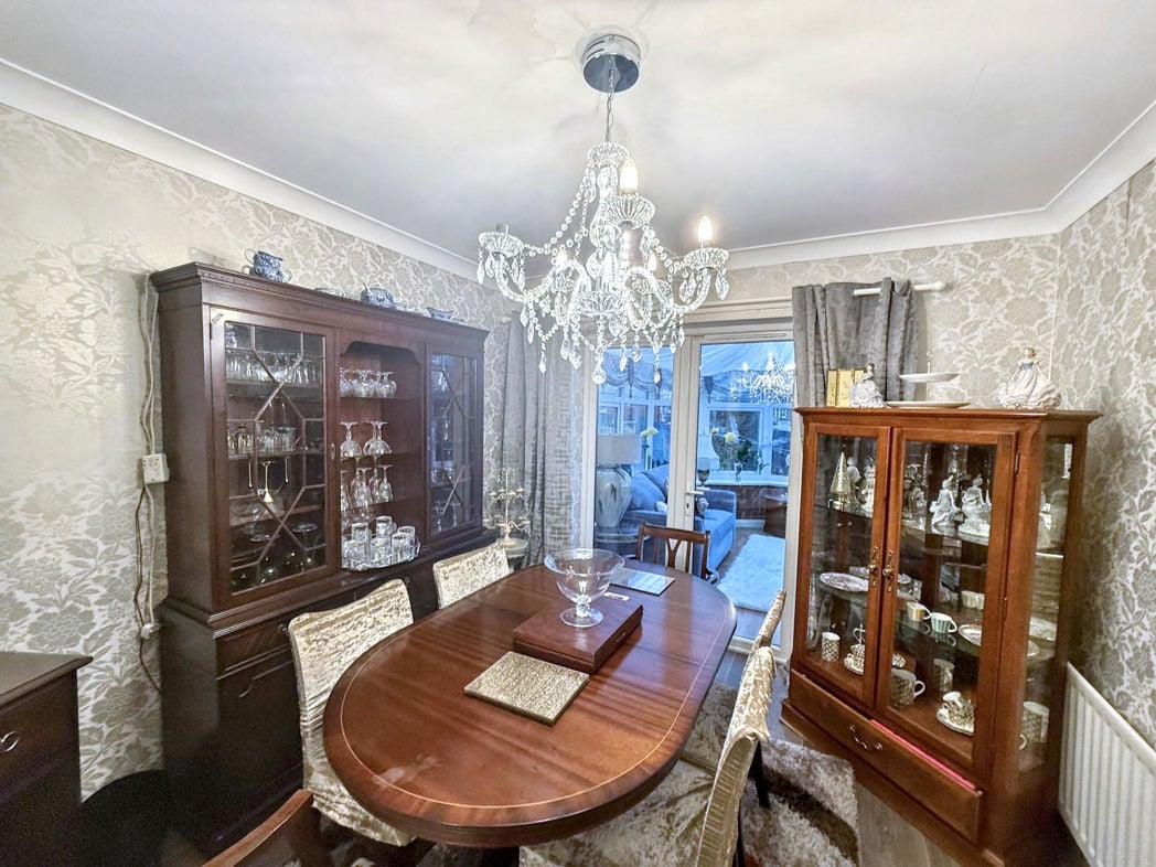 Property image 4 of 23