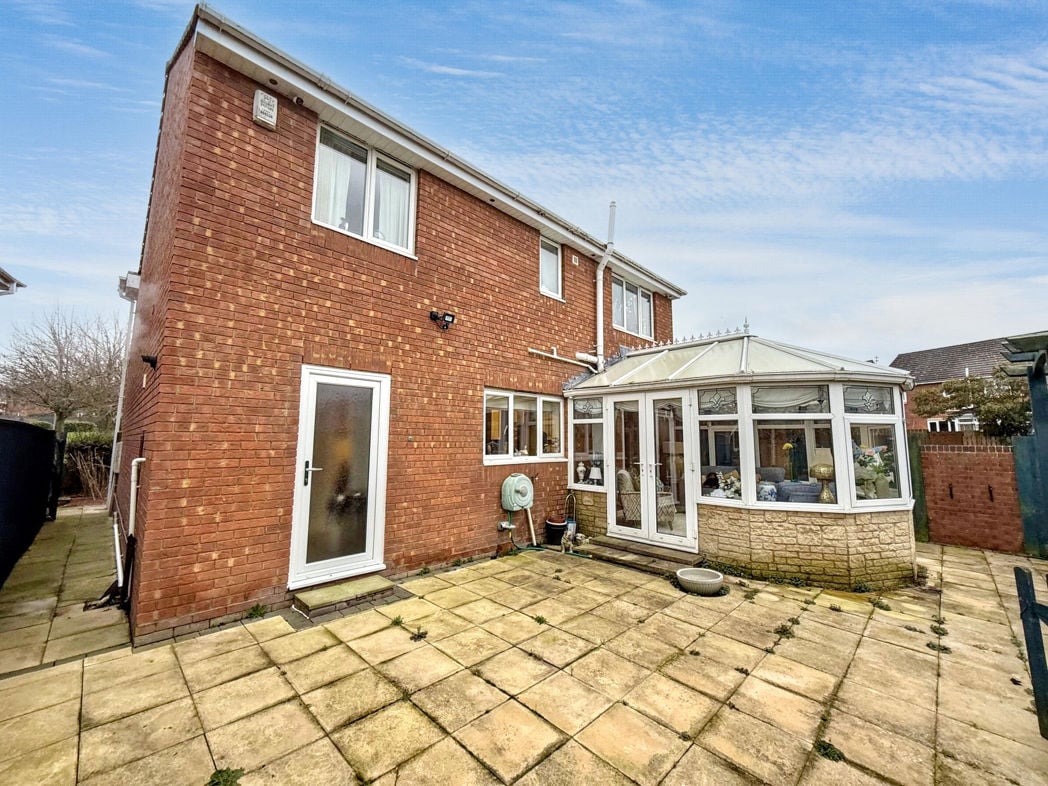 Property image 21 of 23