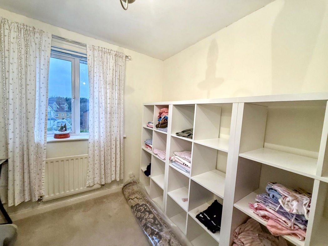 Property image 17 of 23