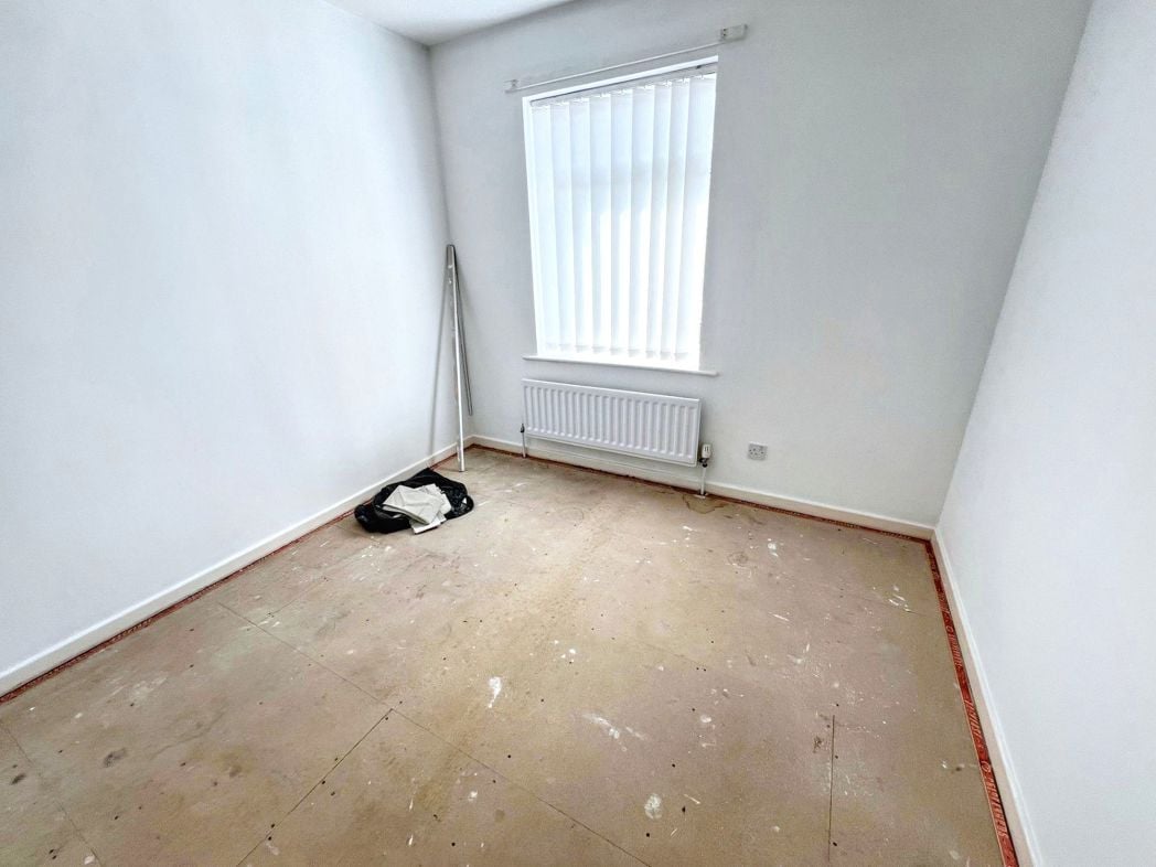 Property image 6 of 9