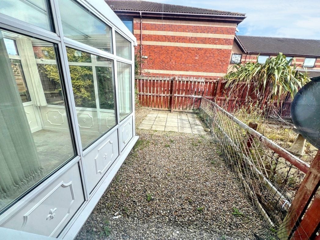 Property image 7 of 9