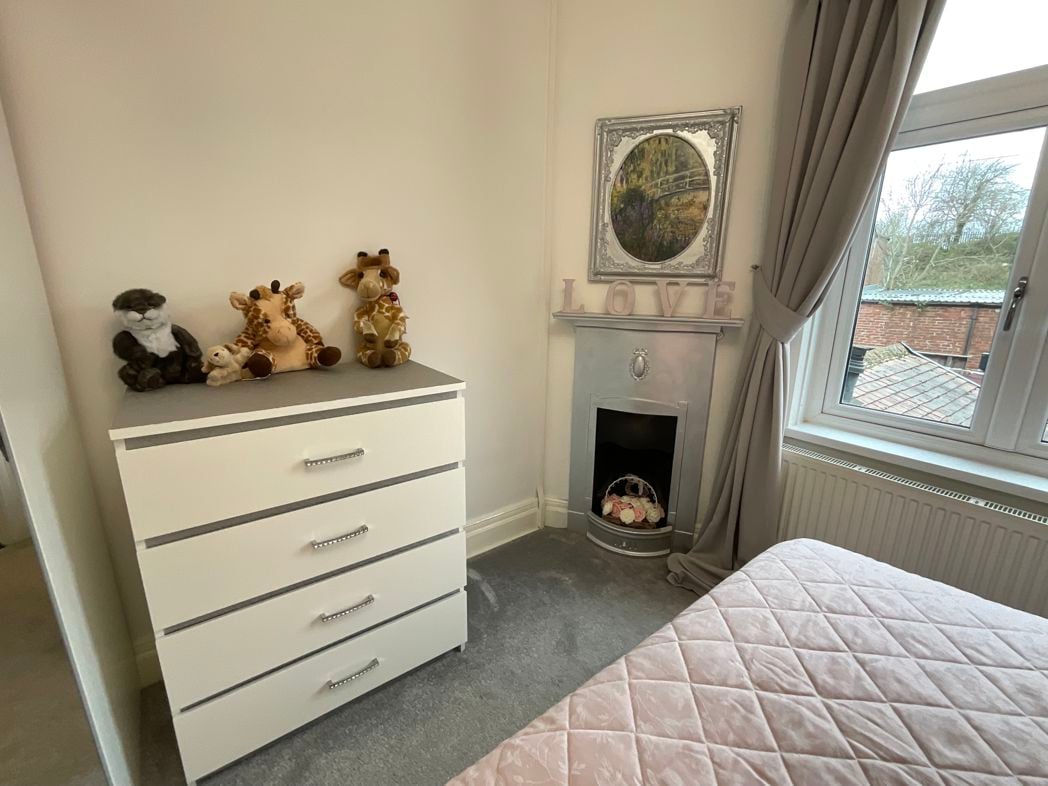 Property image 20 of 33