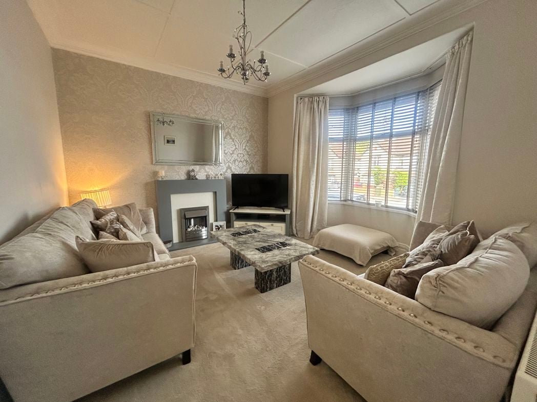 Property image 5 of 33