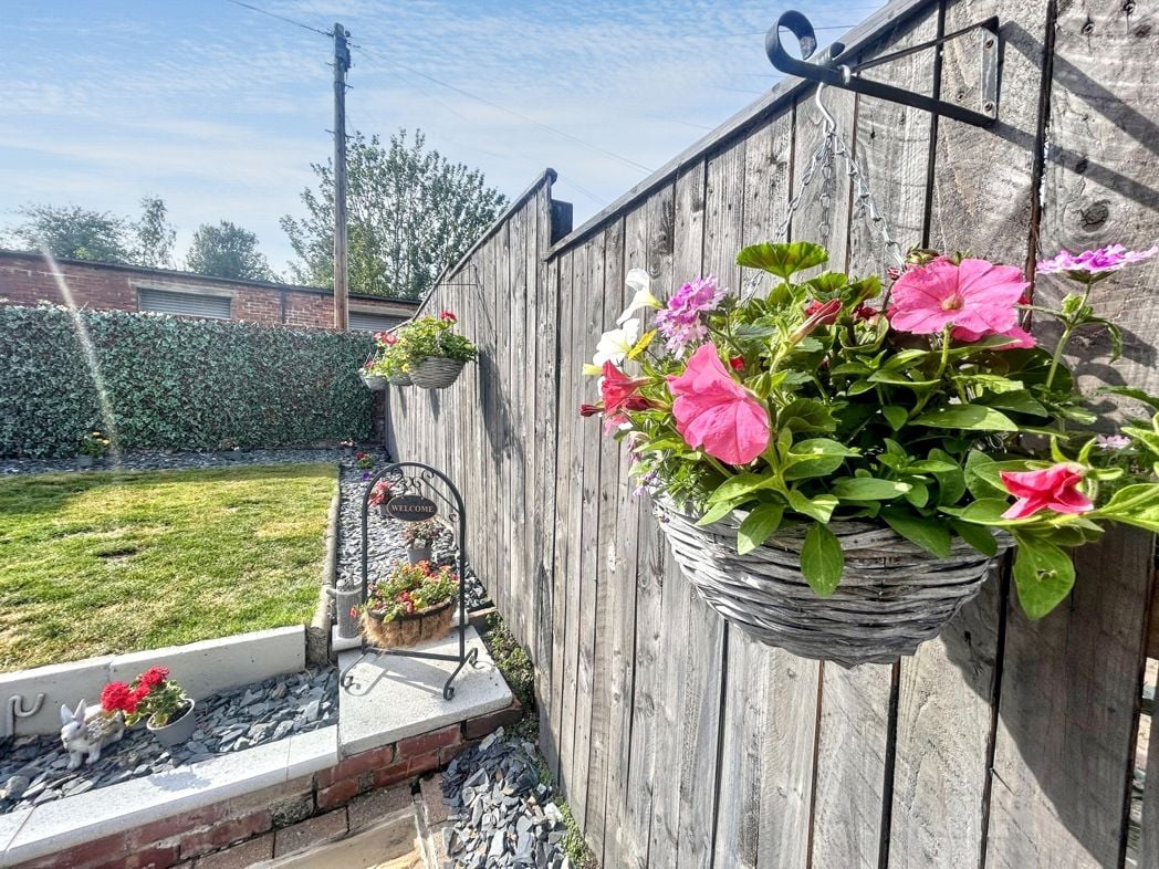 Property image 31 of 33