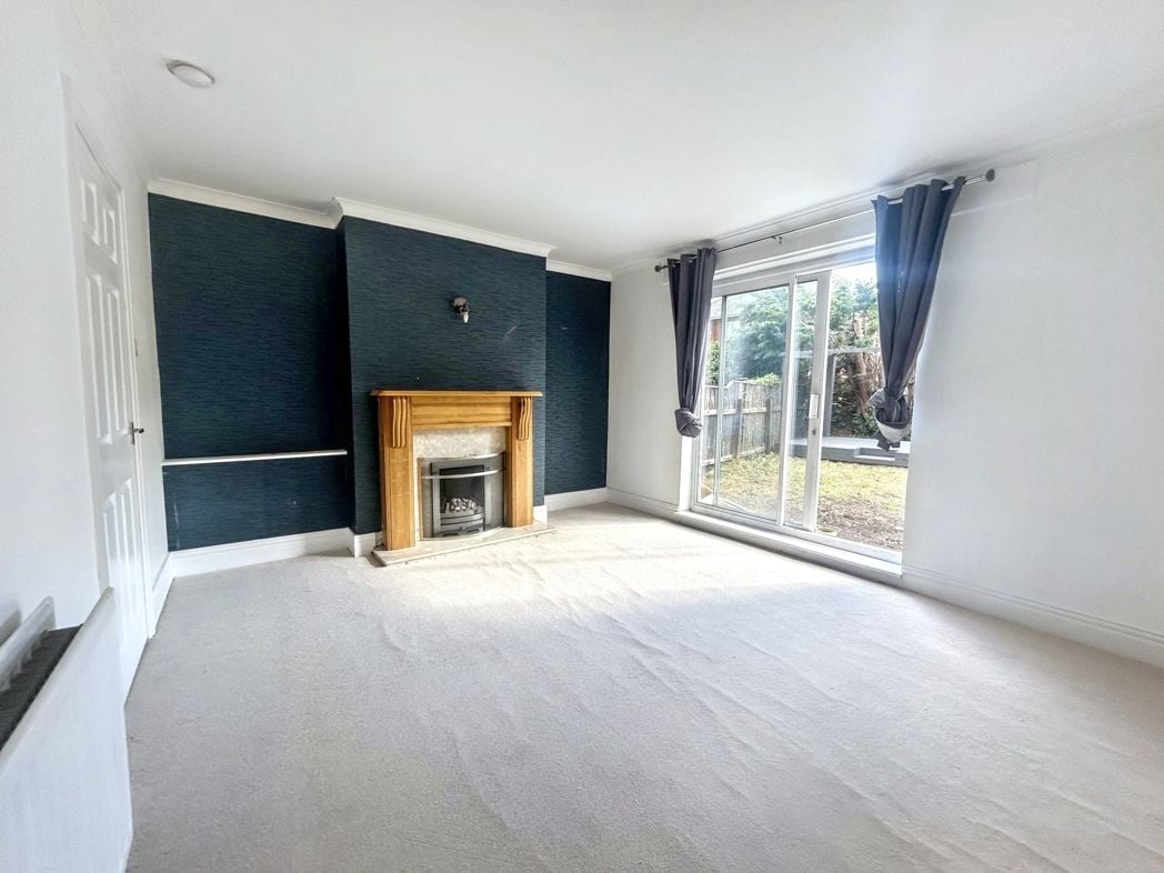 Property image 2 of 16