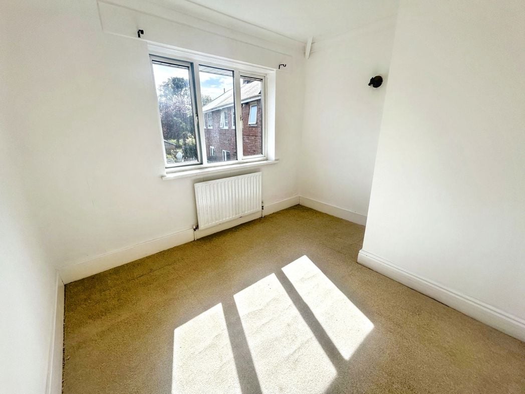 Property image 10 of 16