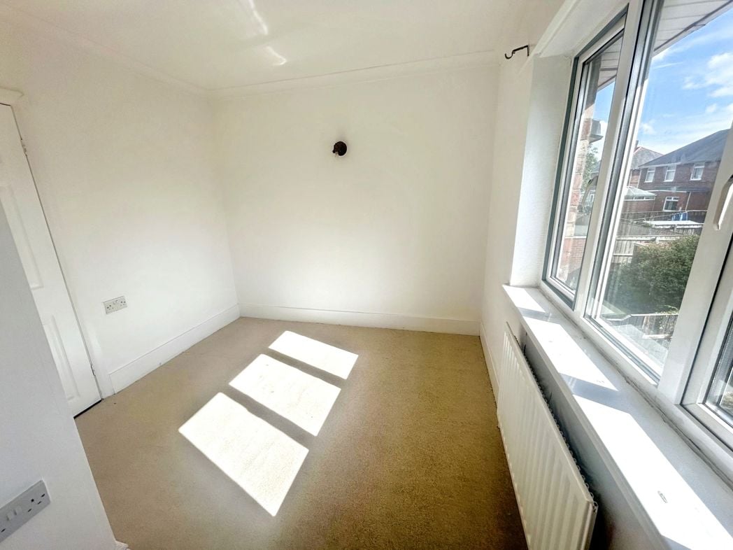 Property image 13 of 16