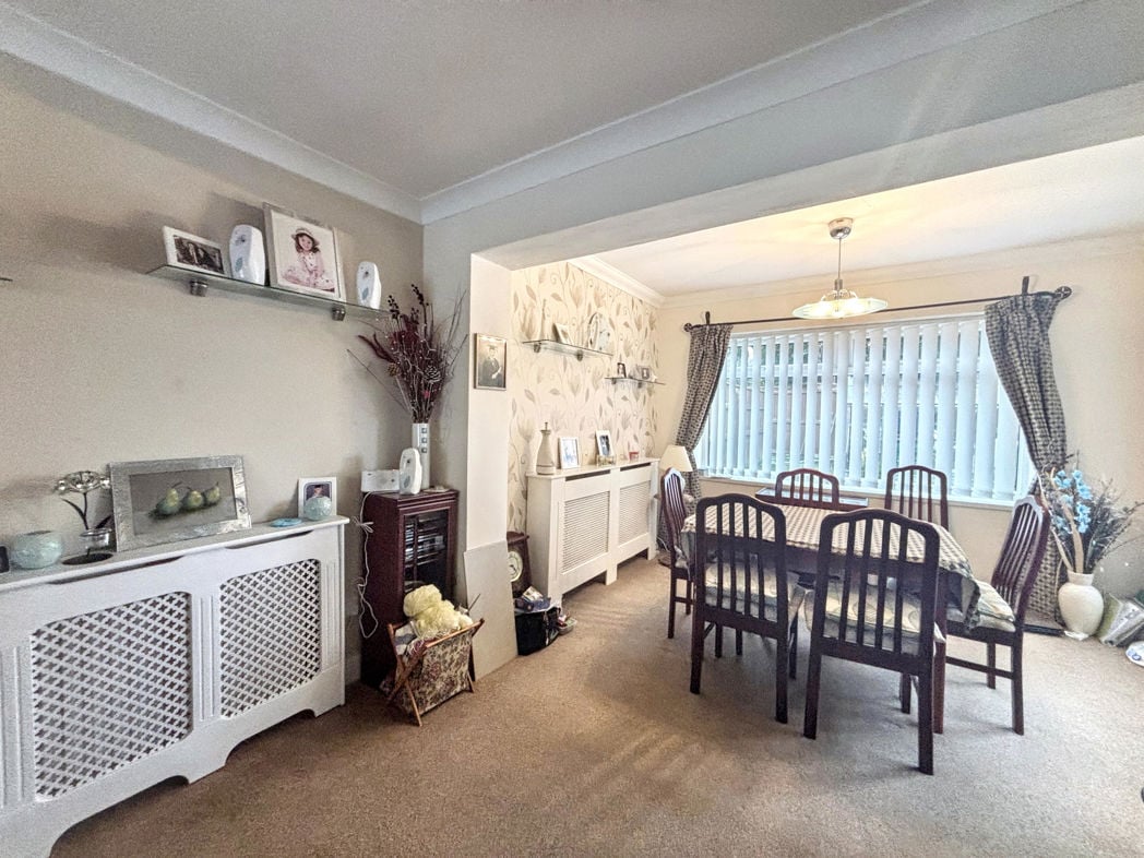Property image 6 of 30