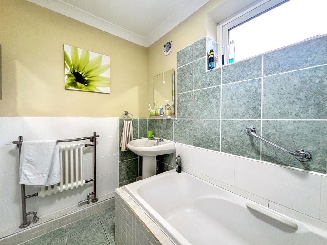 Property image 25 of 30
