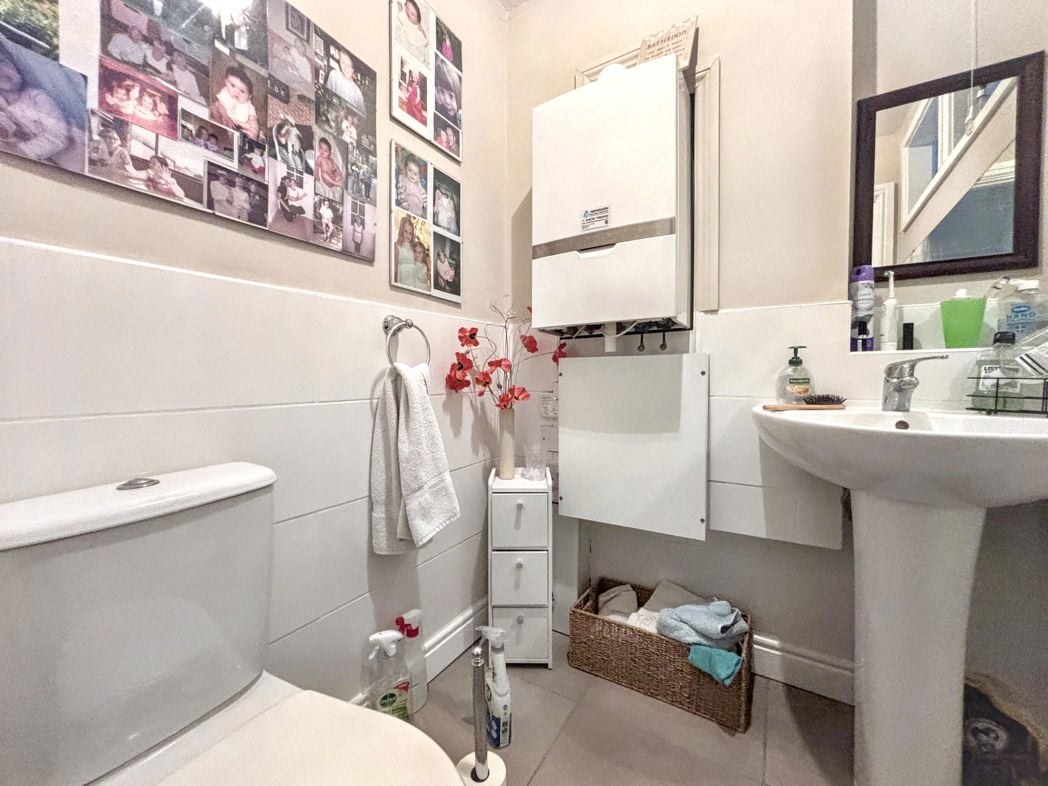 Property image 16 of 30