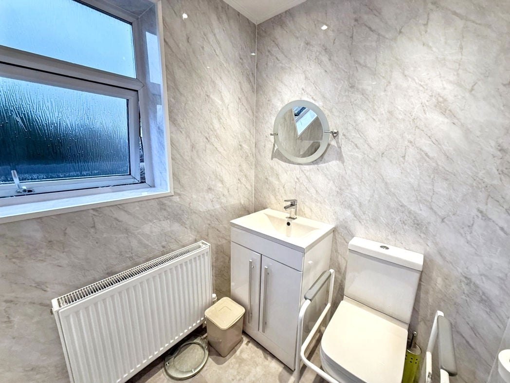 Property image 24 of 30