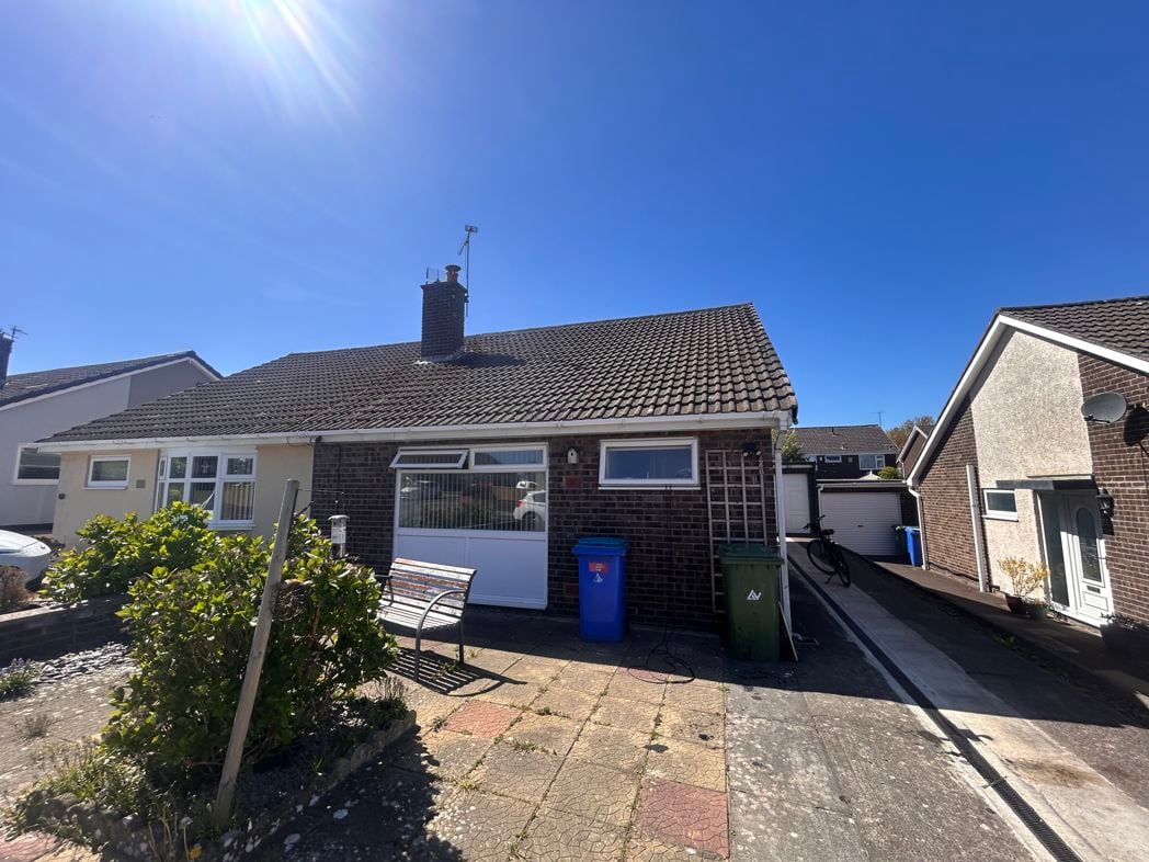 Property image 8 of 9