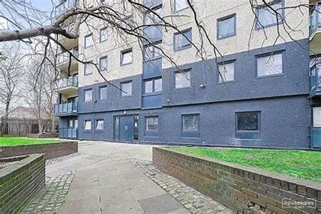 Property image 1 of 9