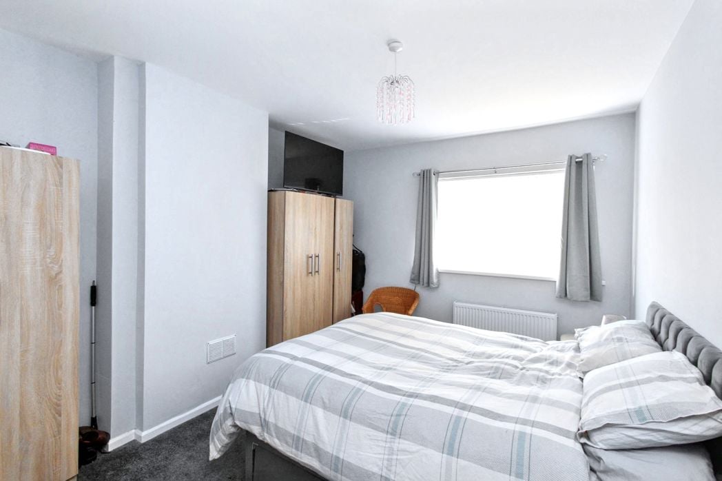 Property image 6 of 7