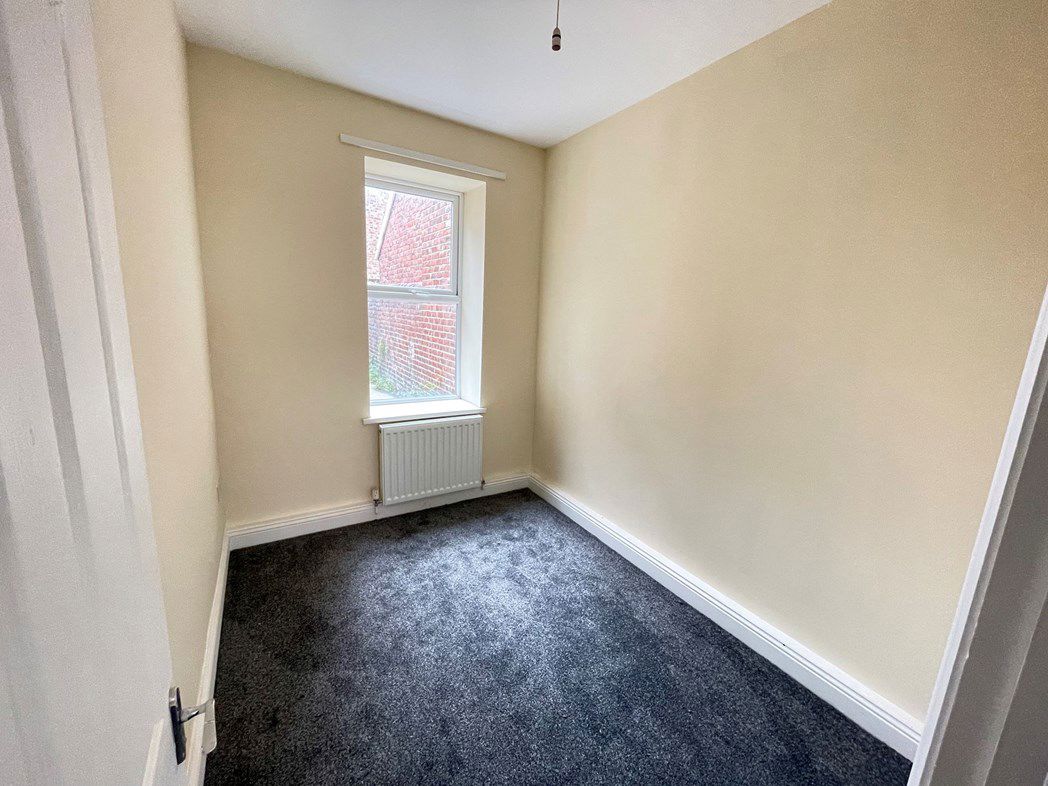 Property image 5 of 6