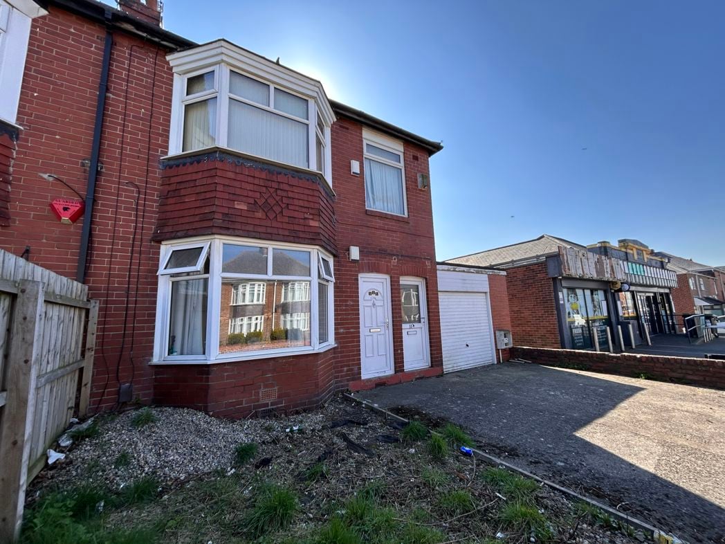 Property image 1 of 11