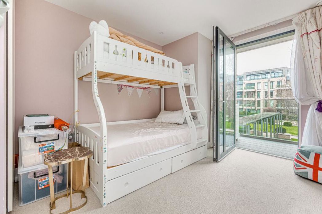 Property image 7 of 9