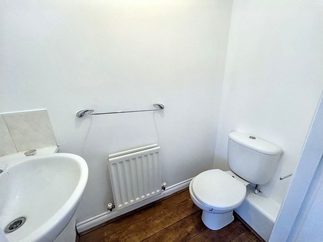 Property image 7 of 15