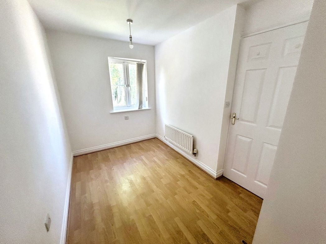 Property image 12 of 15