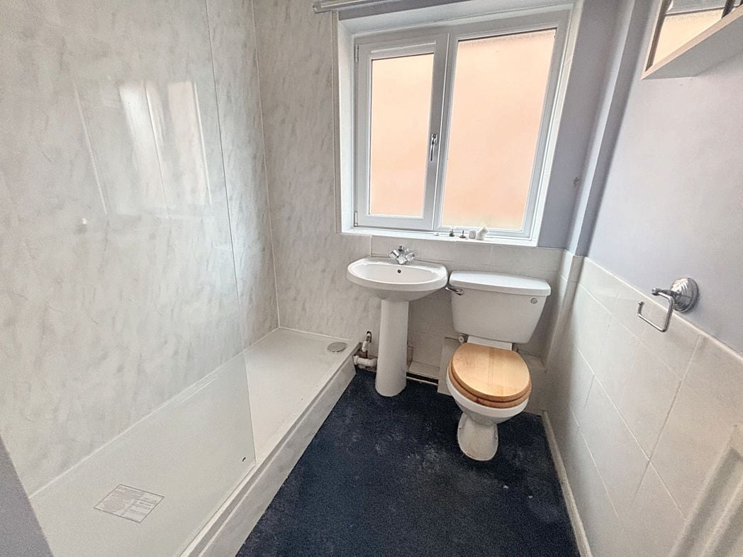 Property image 12 of 14