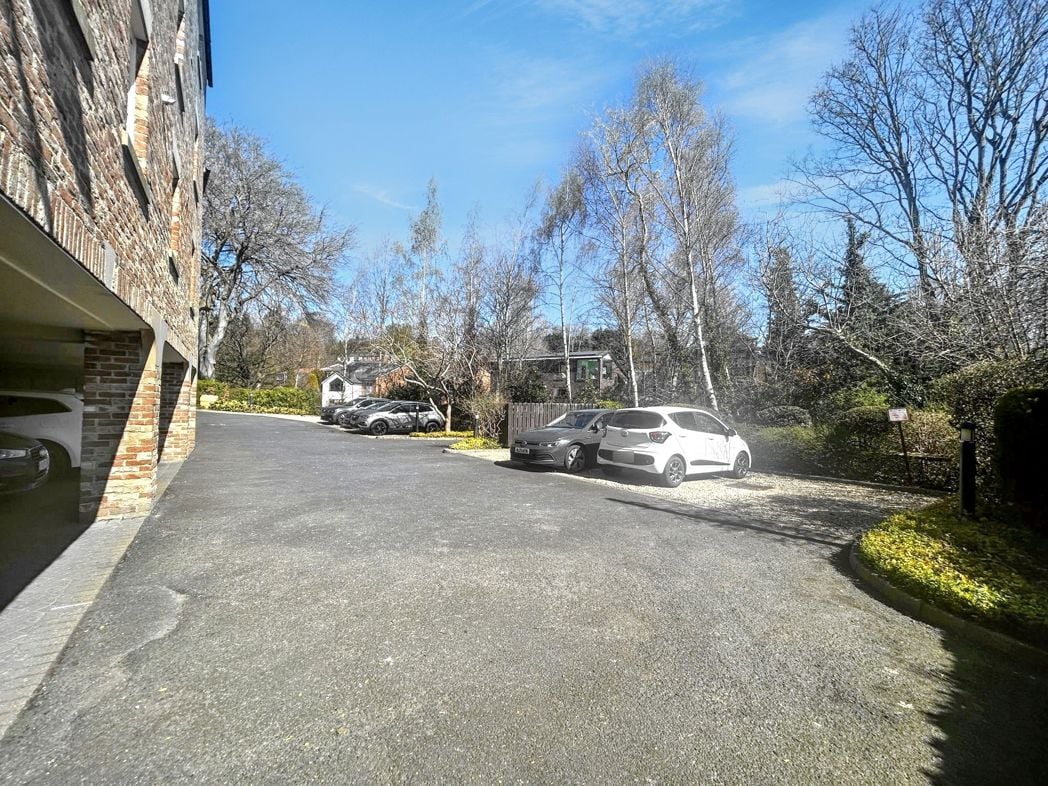 Property image 9 of 10