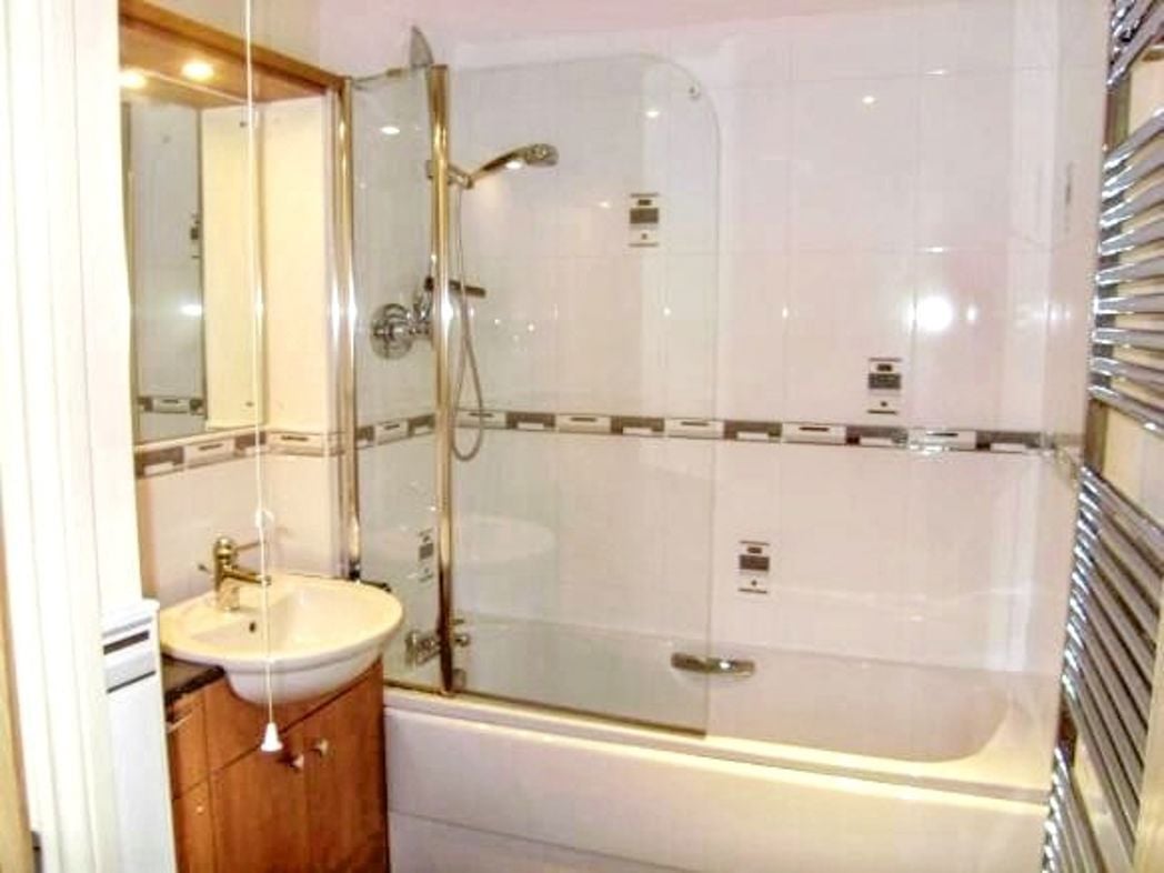 Property image 4 of 10