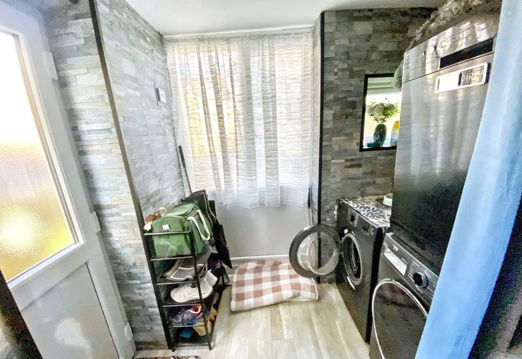 Property image 16 of 20