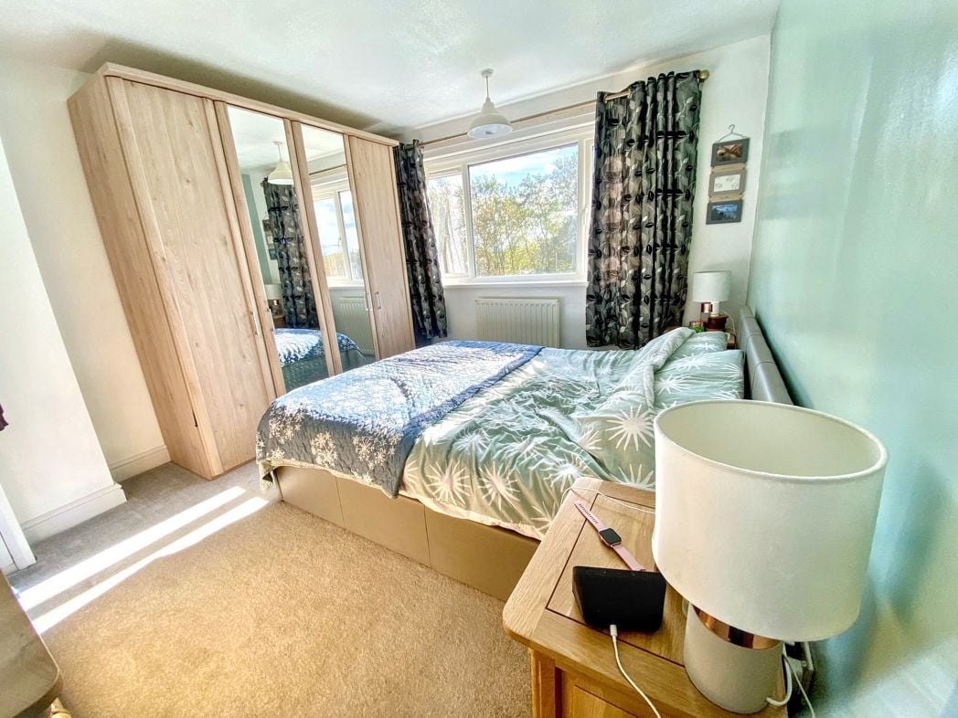 Property image 11 of 20