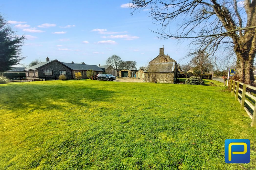 Property image 25 of 33