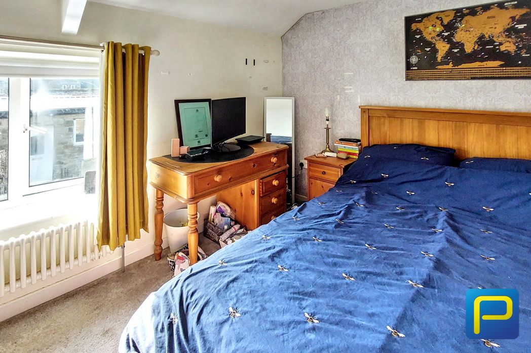 Property image 17 of 33