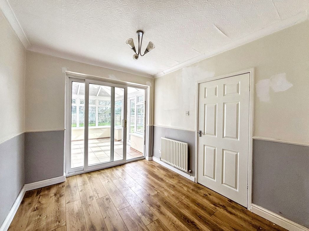 Property image 7 of 15