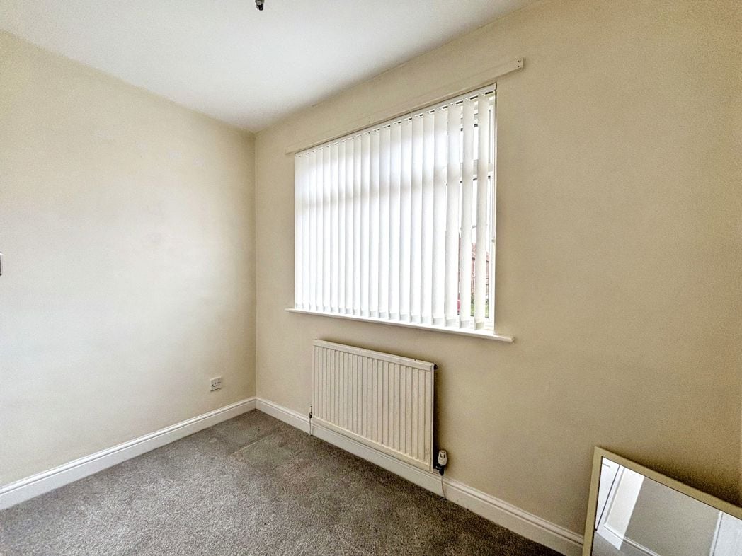 Property image 11 of 15