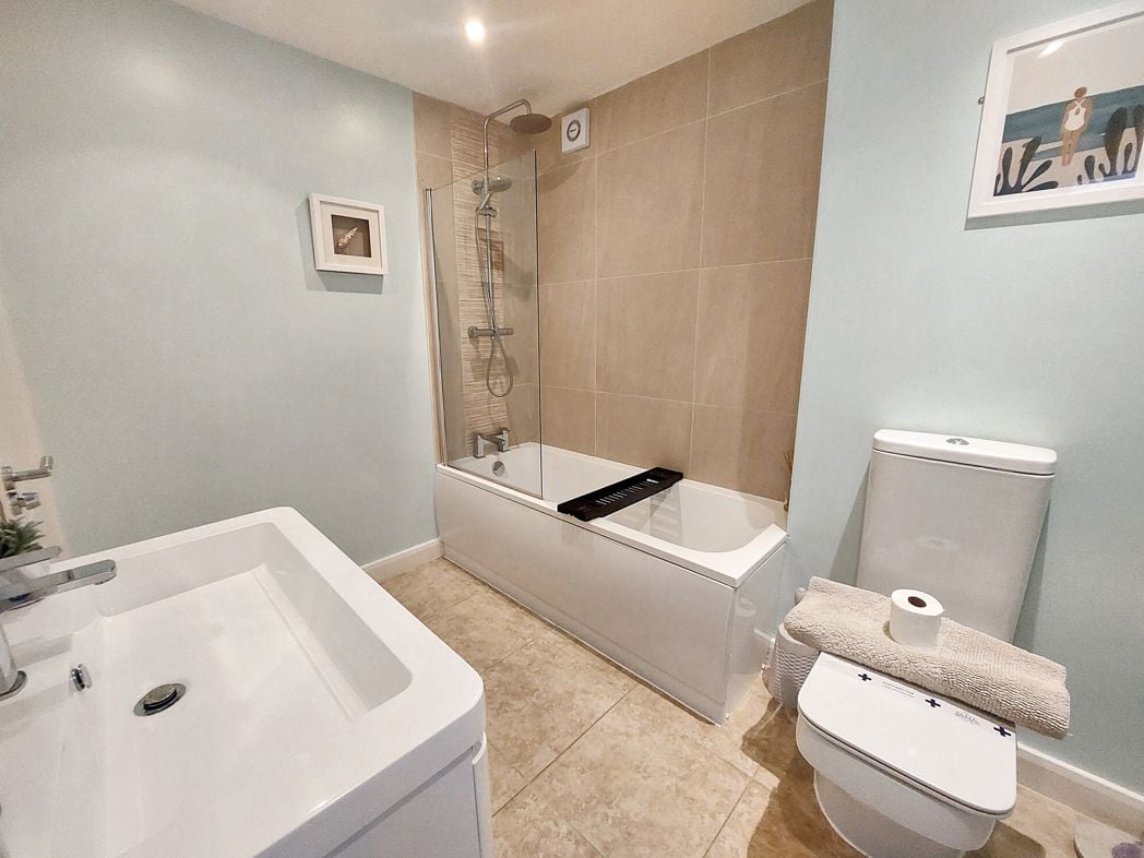 Property image 17 of 30