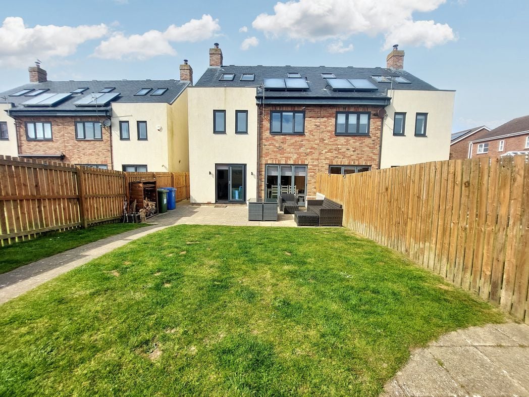 Property image 1 of 30