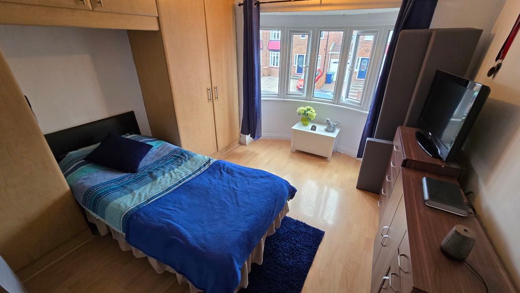Property image 13 of 24