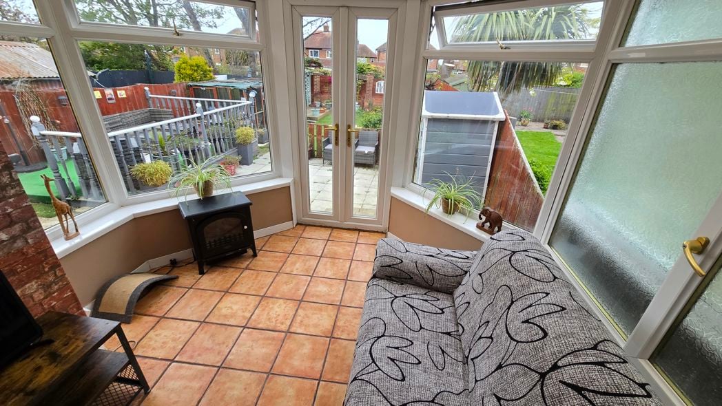 Property image 11 of 24