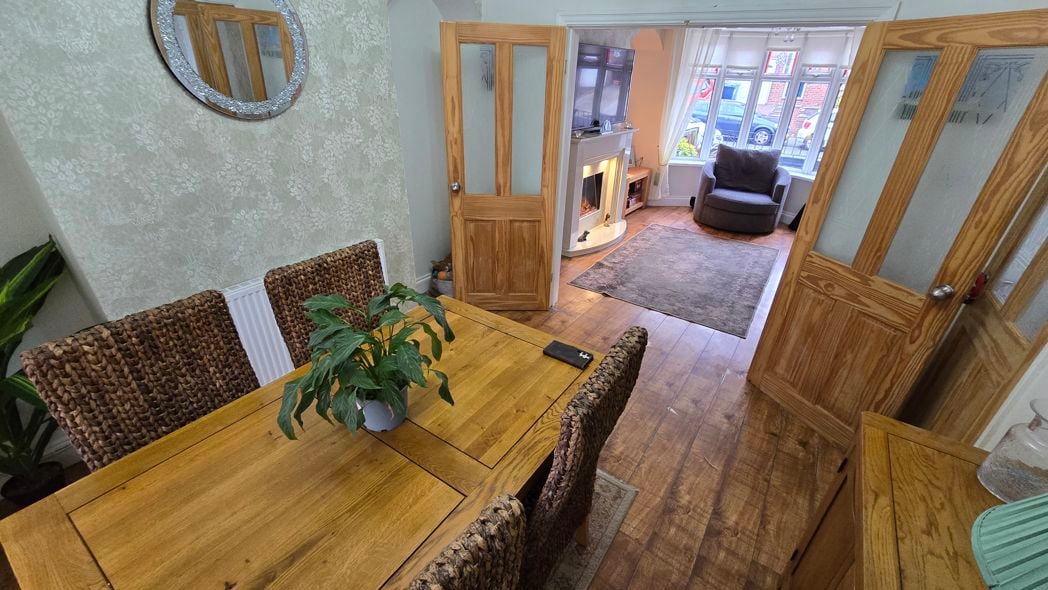 Property image 7 of 24