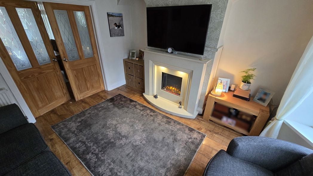 Property image 10 of 24