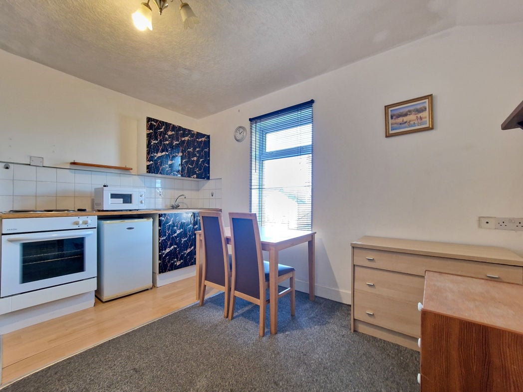 Property image 3 of 16