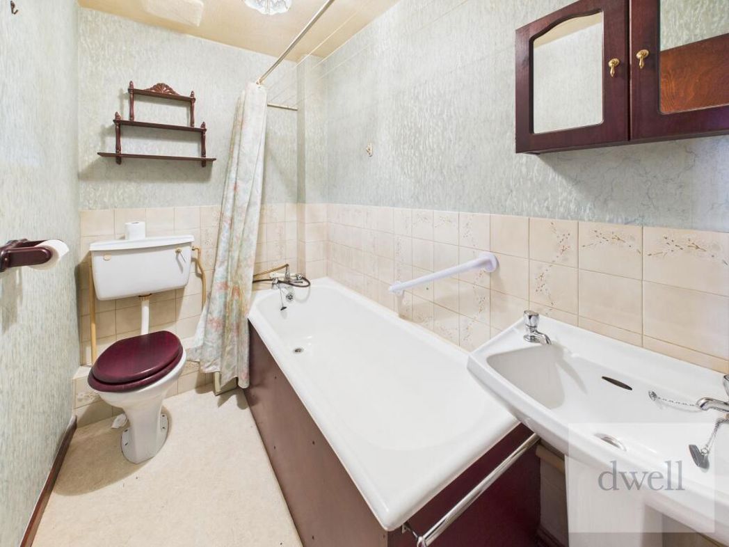 Property image 12 of 13