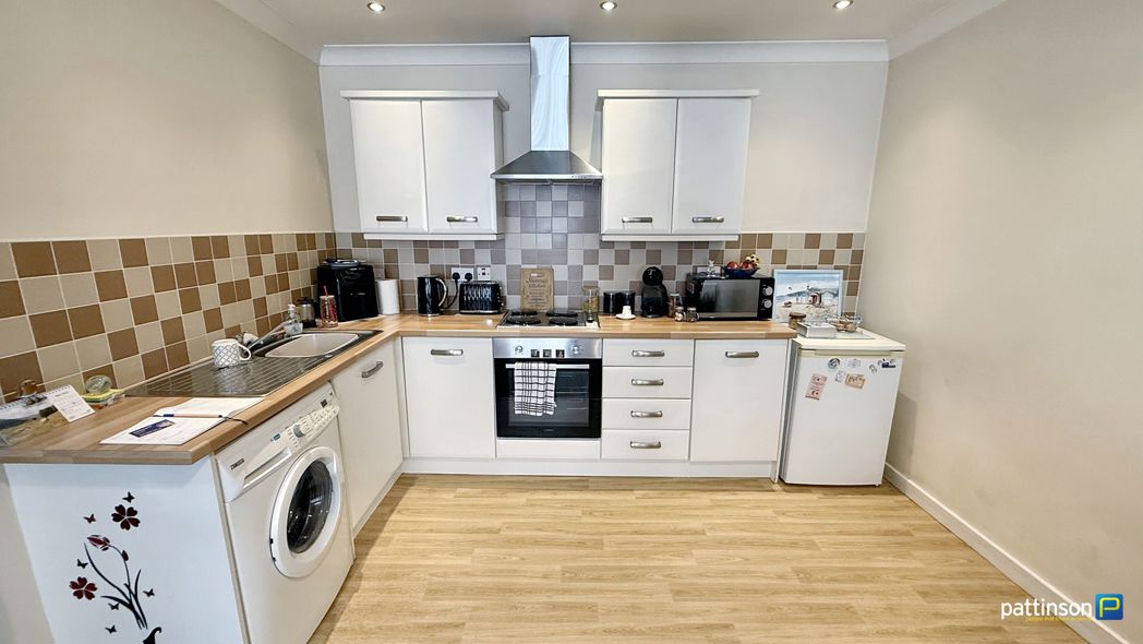 Property image 5 of 19