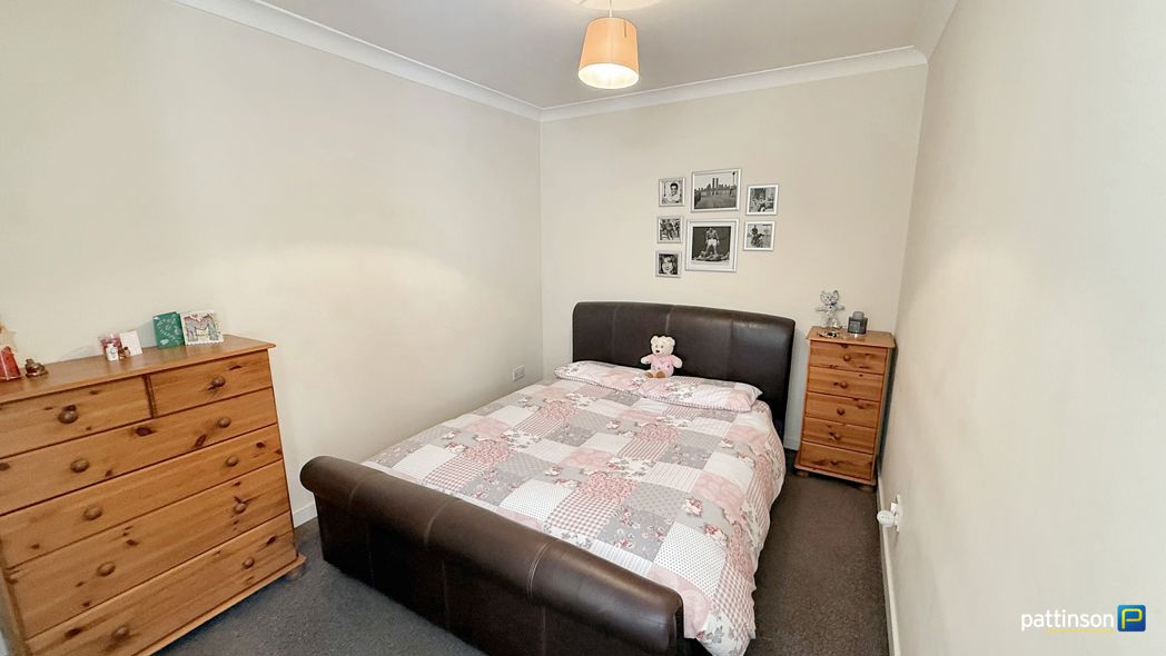 Property image 7 of 19