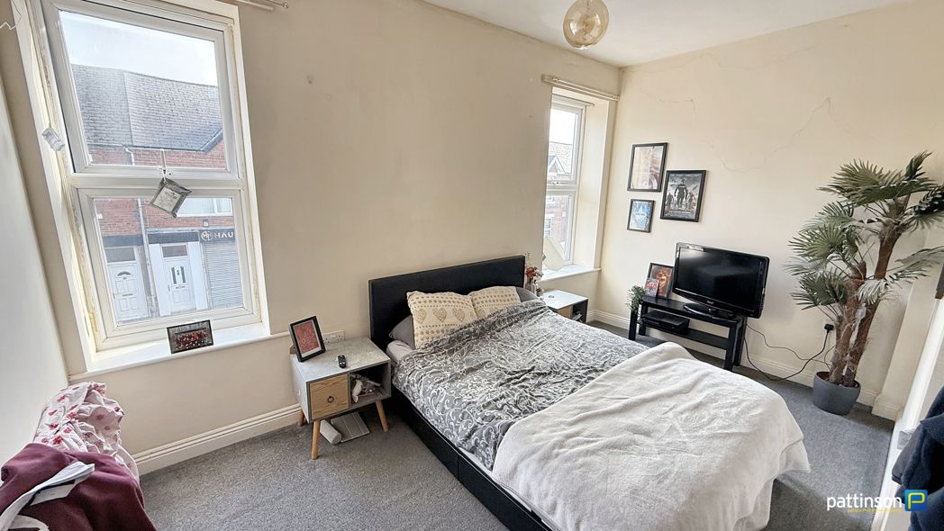 Property image 12 of 19