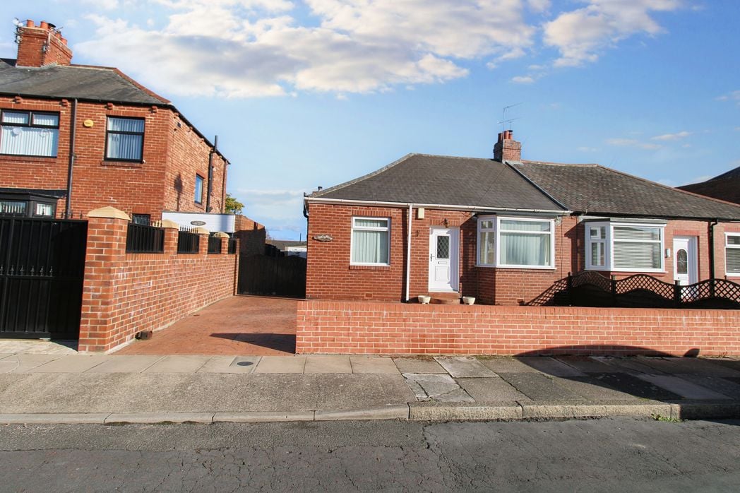 Property image 1 of 8