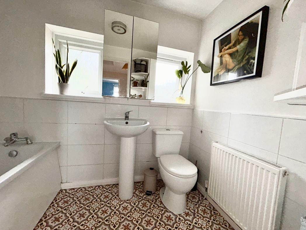 Property image 16 of 20