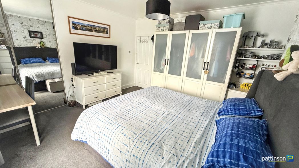 Property image 19 of 29