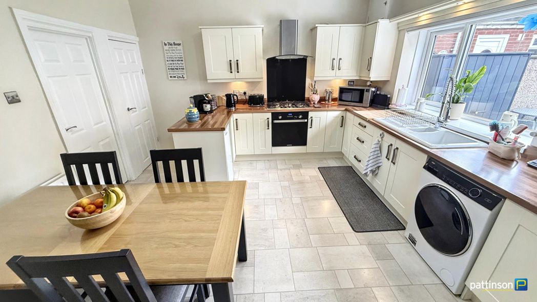 Property image 8 of 29