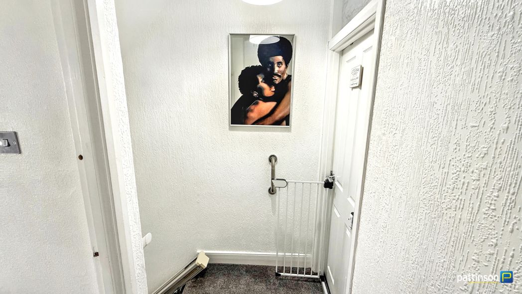 Property image 16 of 29